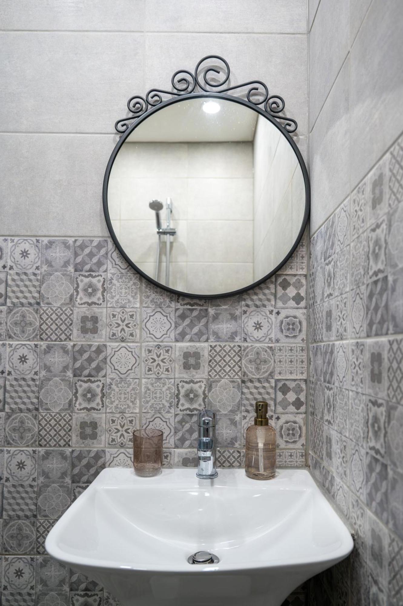 Beautiful Two-Bedroom Apartment In City Center Sofya Dış mekan fotoğraf
